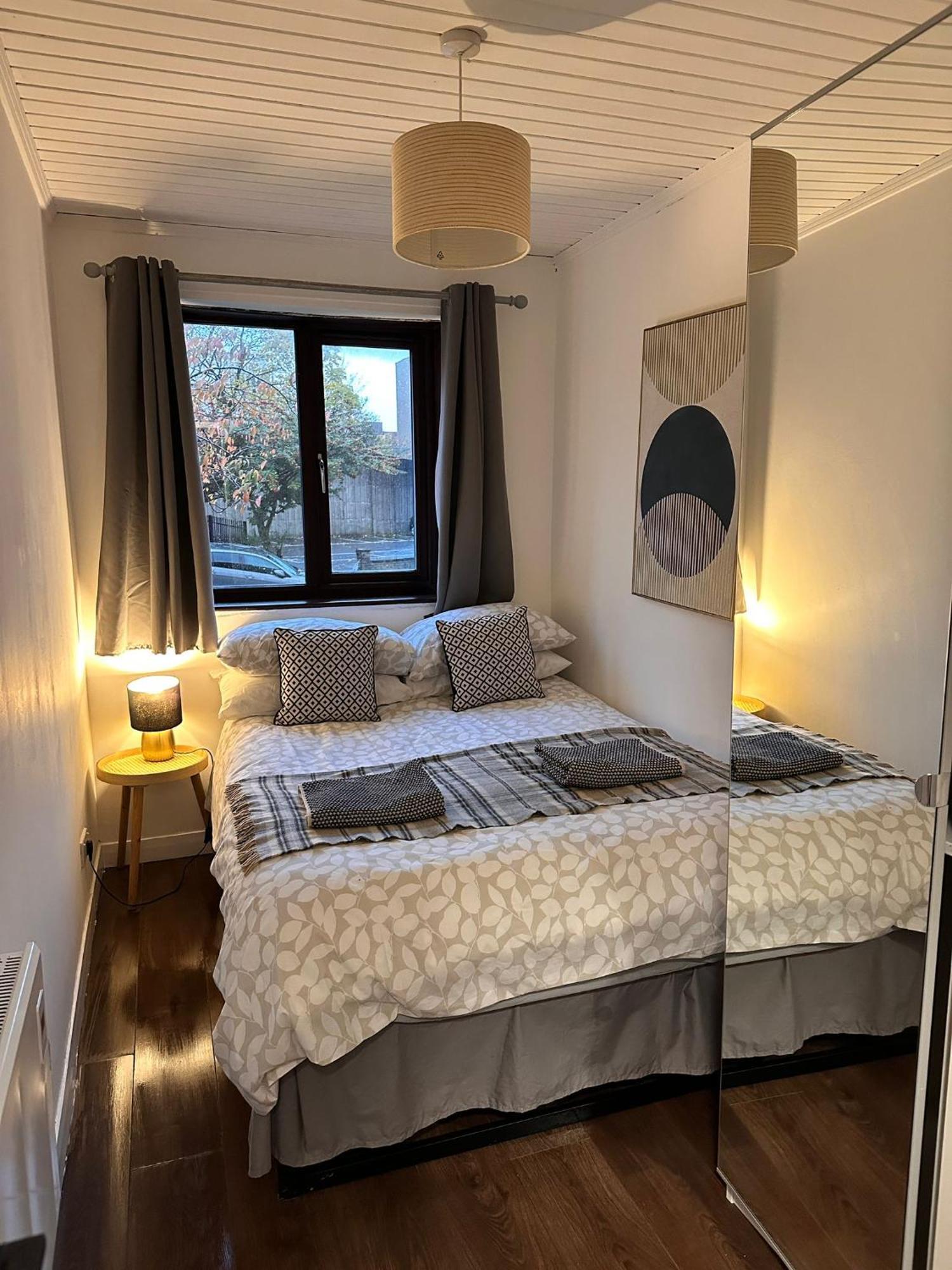 Brightcentral Apartment With Parking Glasgow Dış mekan fotoğraf